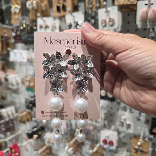 Pera Earrings