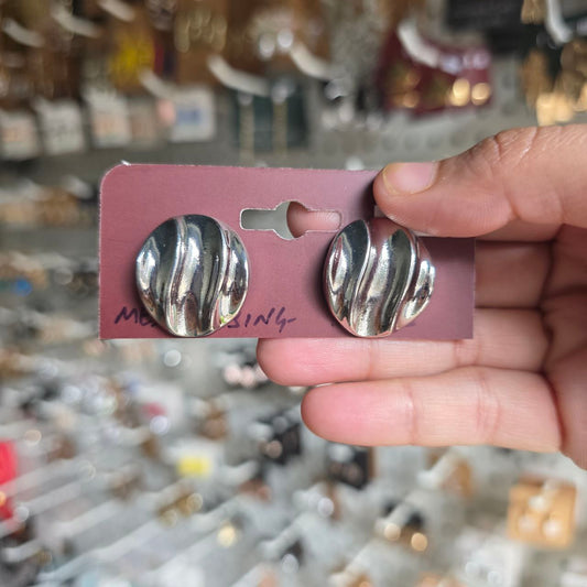 Stella Studs