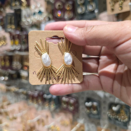 Aurix Studs