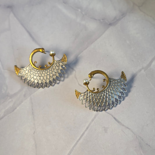 Vihana Studs