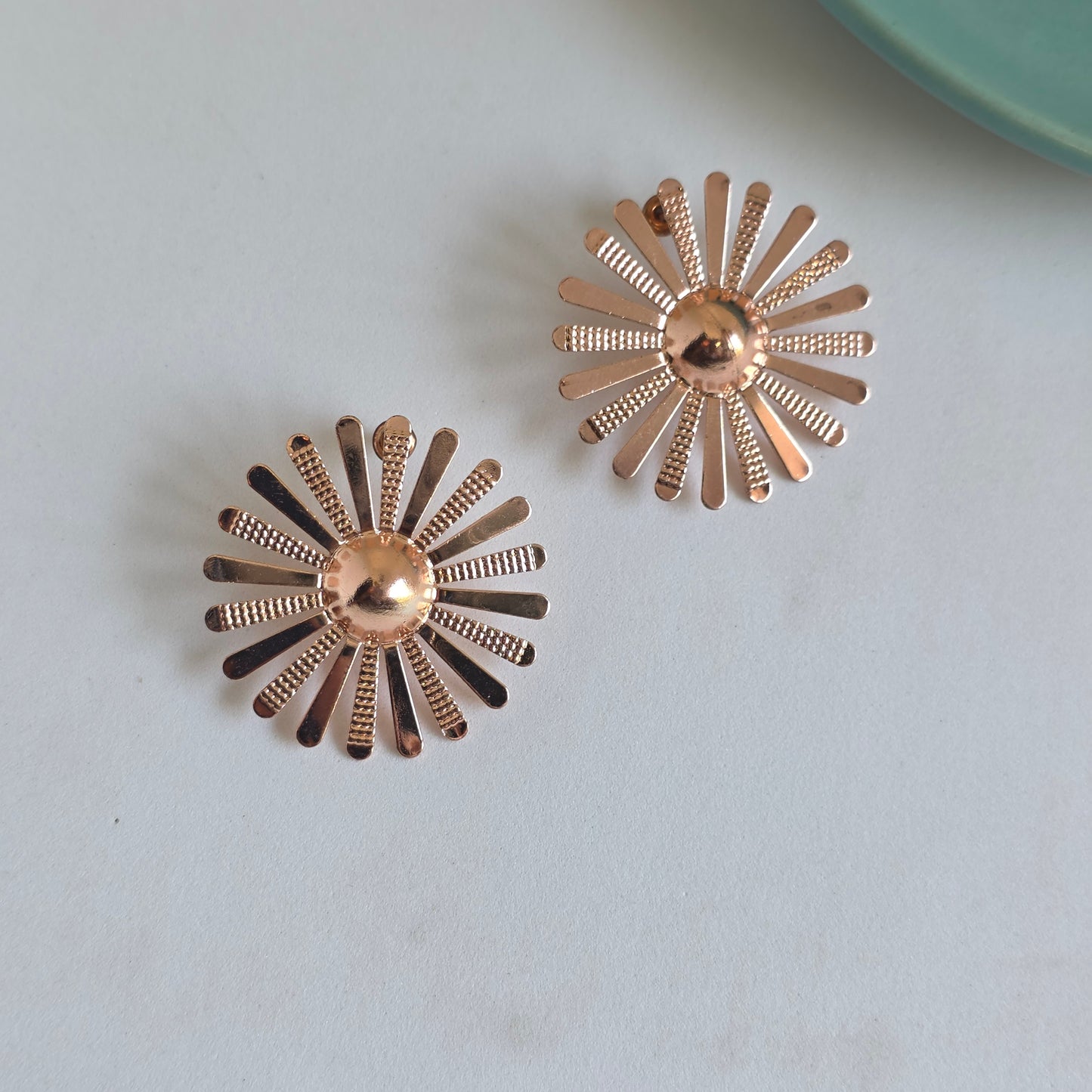 Fleurz Studs