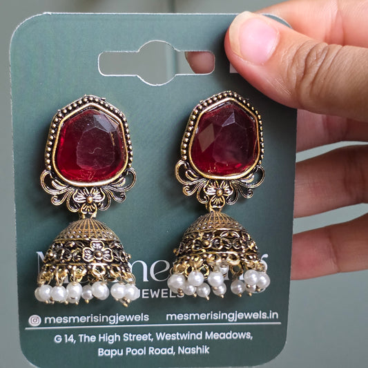 Ivaani Earrings