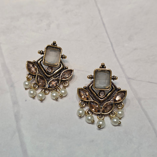 Kaiva Earrings