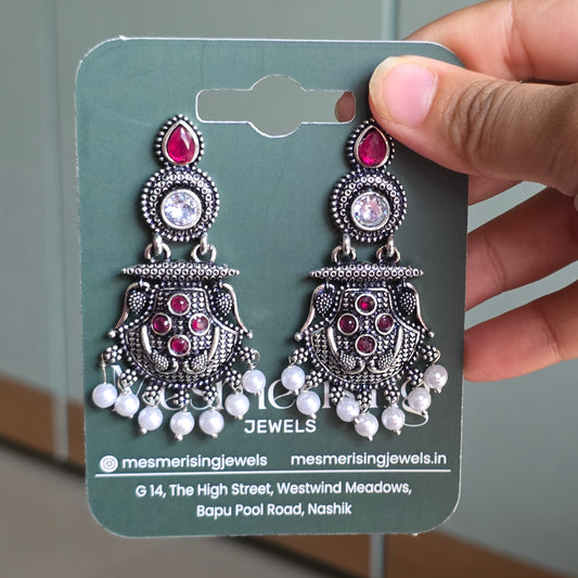 Inaya Earrings