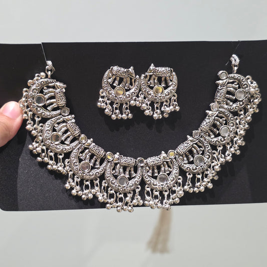 Rajvi Ethnic Set
