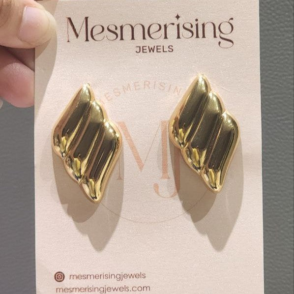Noya Earrings