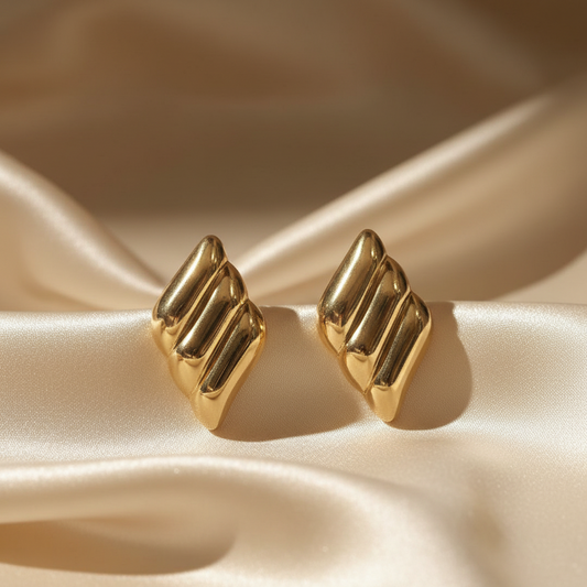 Noya Earrings