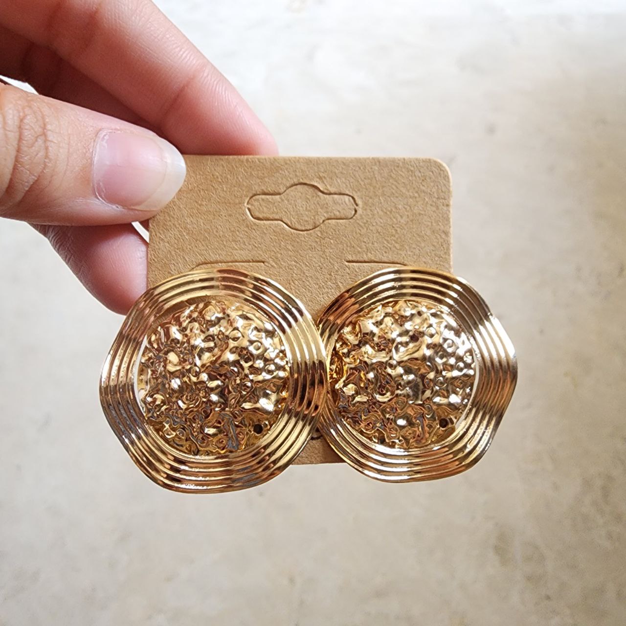 Orebelle Studs