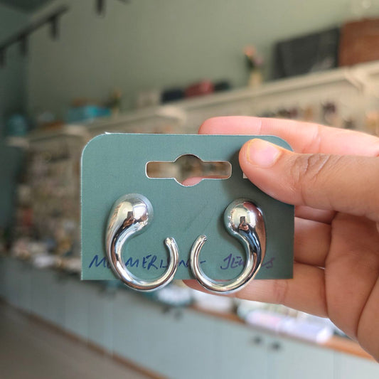 Arlo Earrings