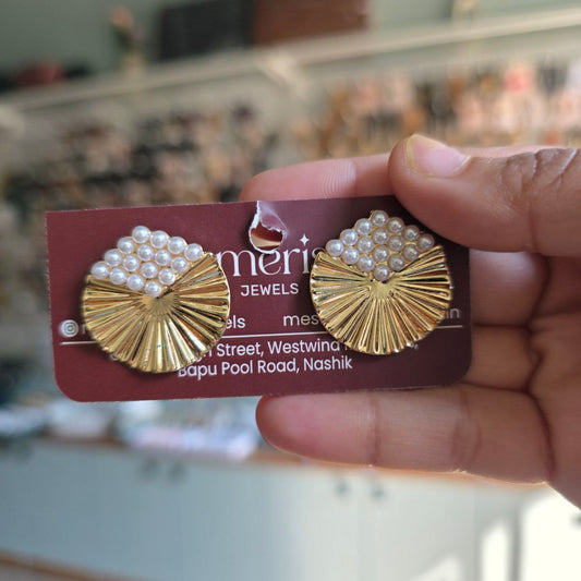 Elara Studs