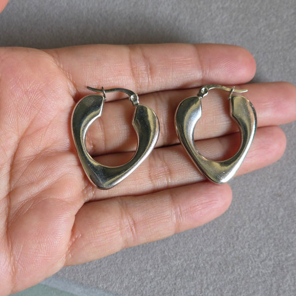 Virelle Loops