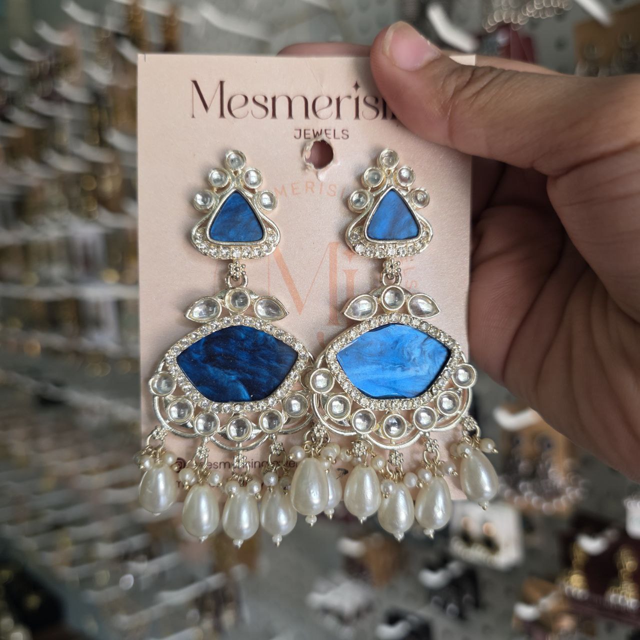 Arvi Earrings