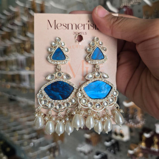 Arvi Earrings