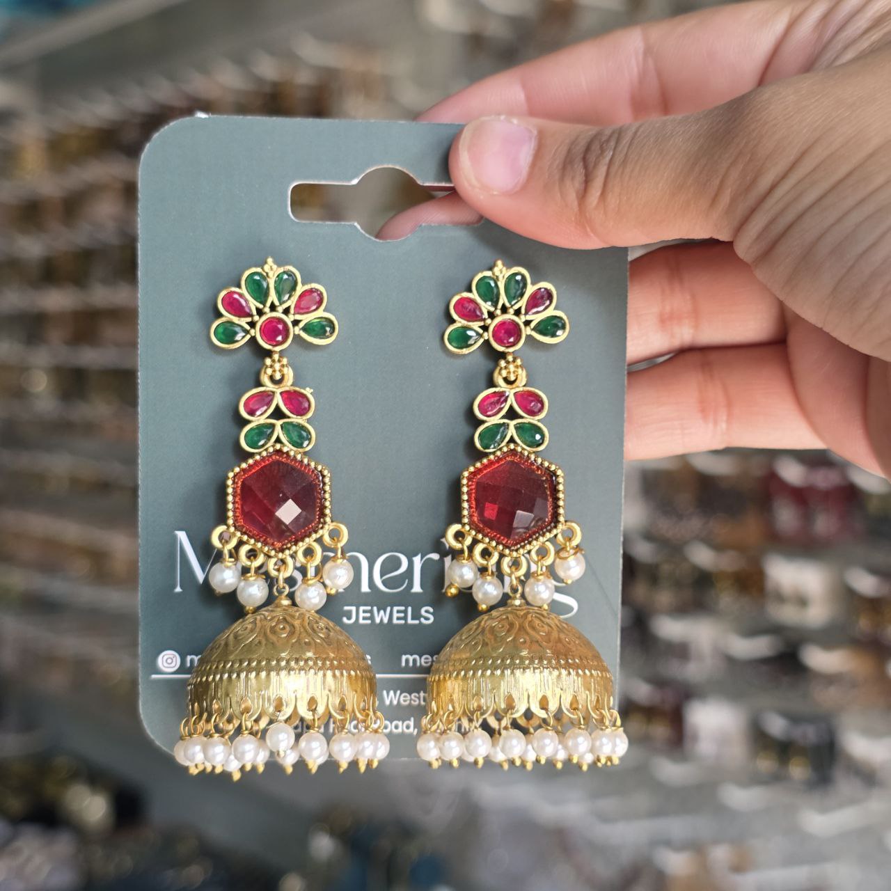 Noor Jhumka