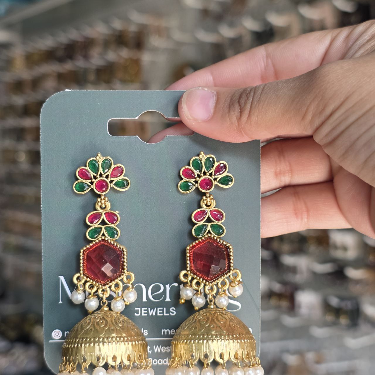 Noor Jhumka