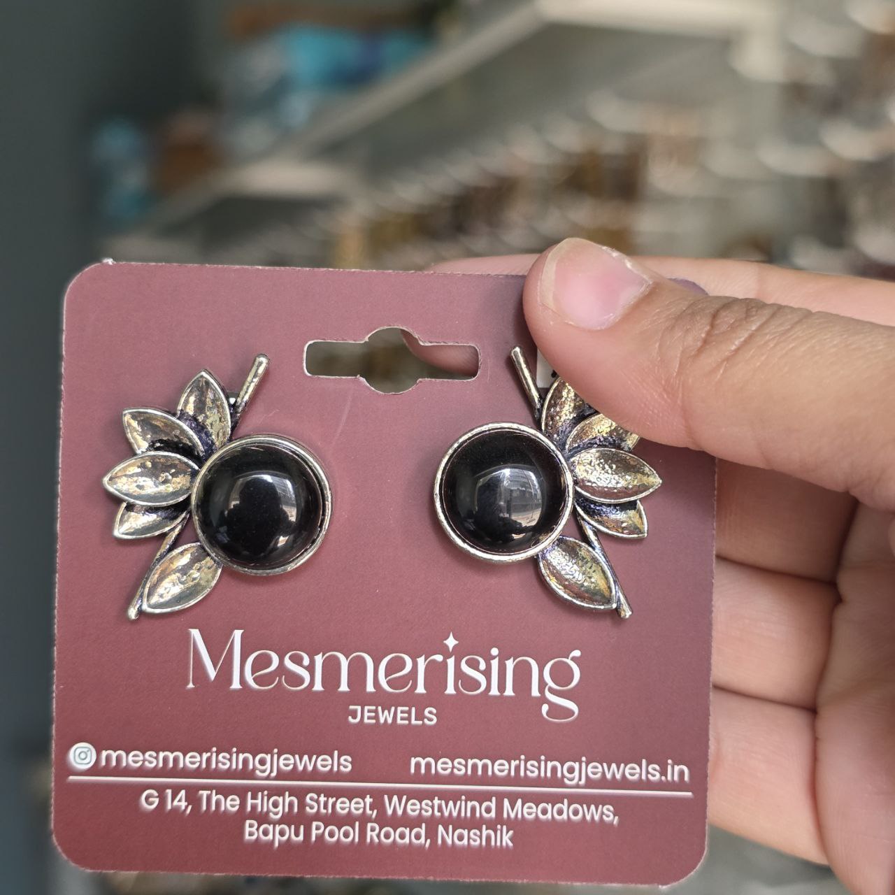 Ziya Studs