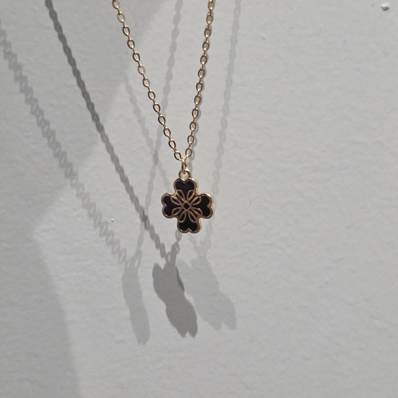 Silune Chain