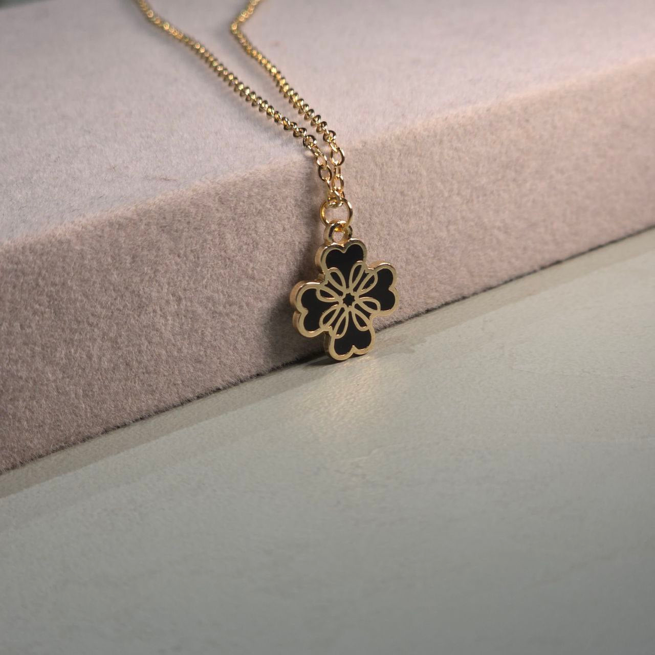 Silune Chain