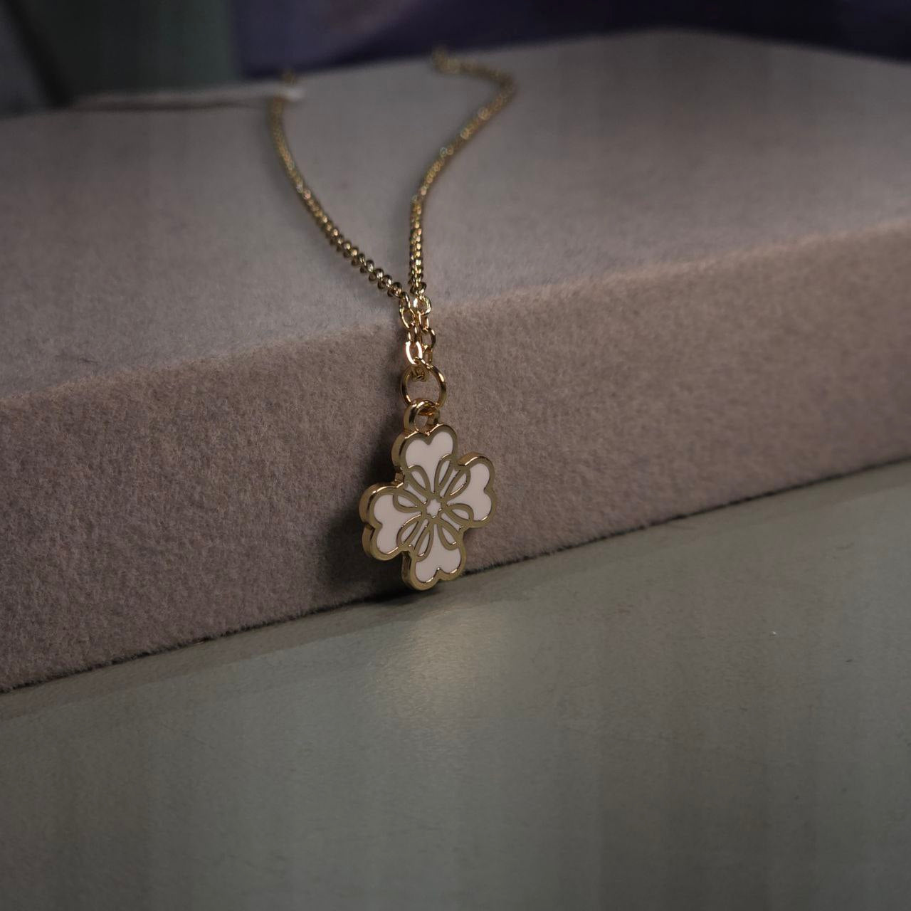 Silune Chain