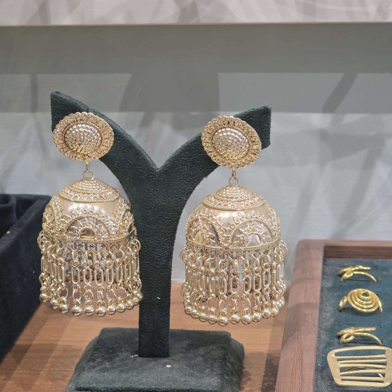 Shahi Jhumka