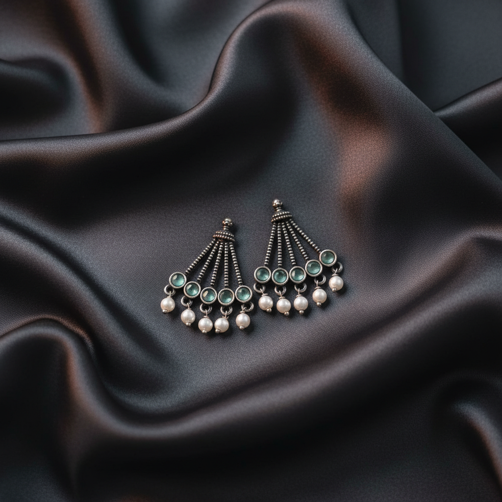 Tora Earrings