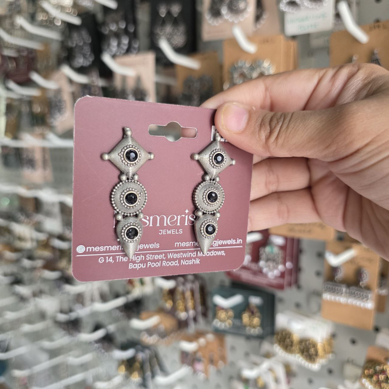 Vika Earrings