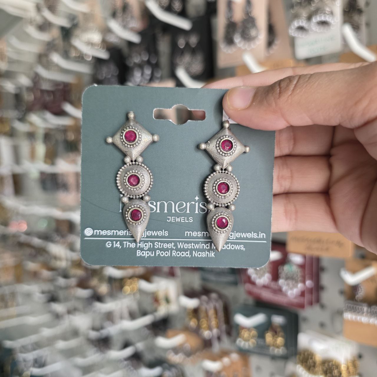Vika Earrings