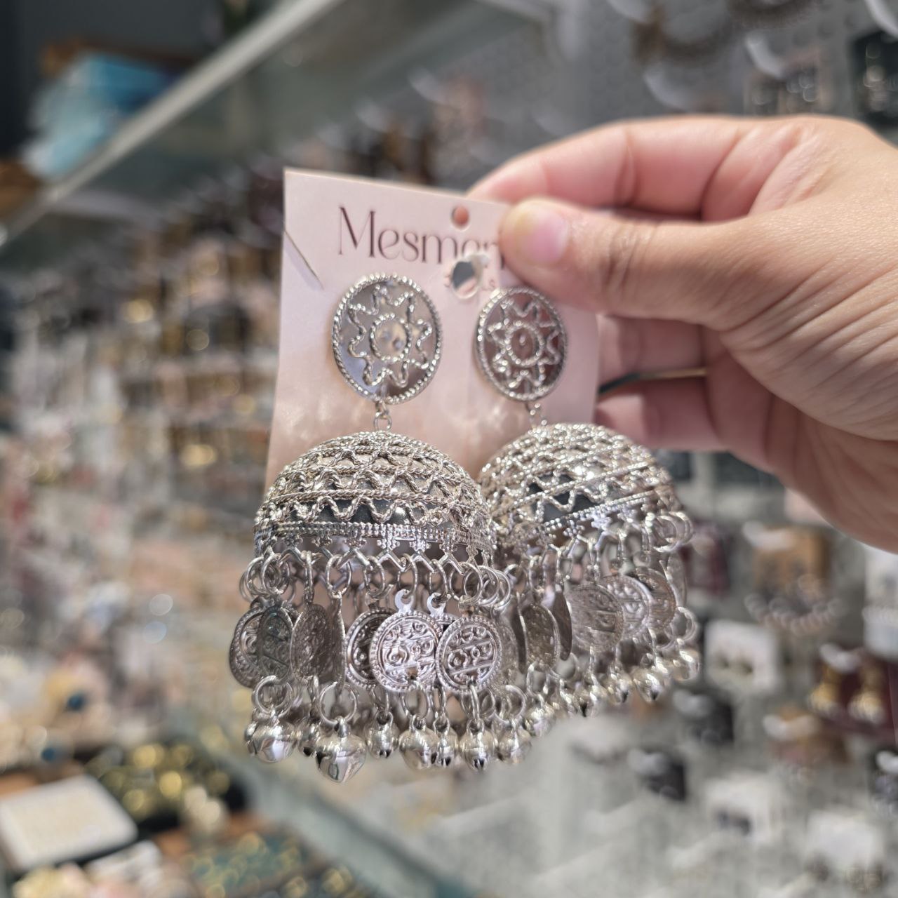 Sutara Jhumka