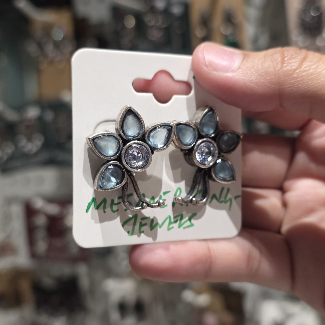 Charvi Studs