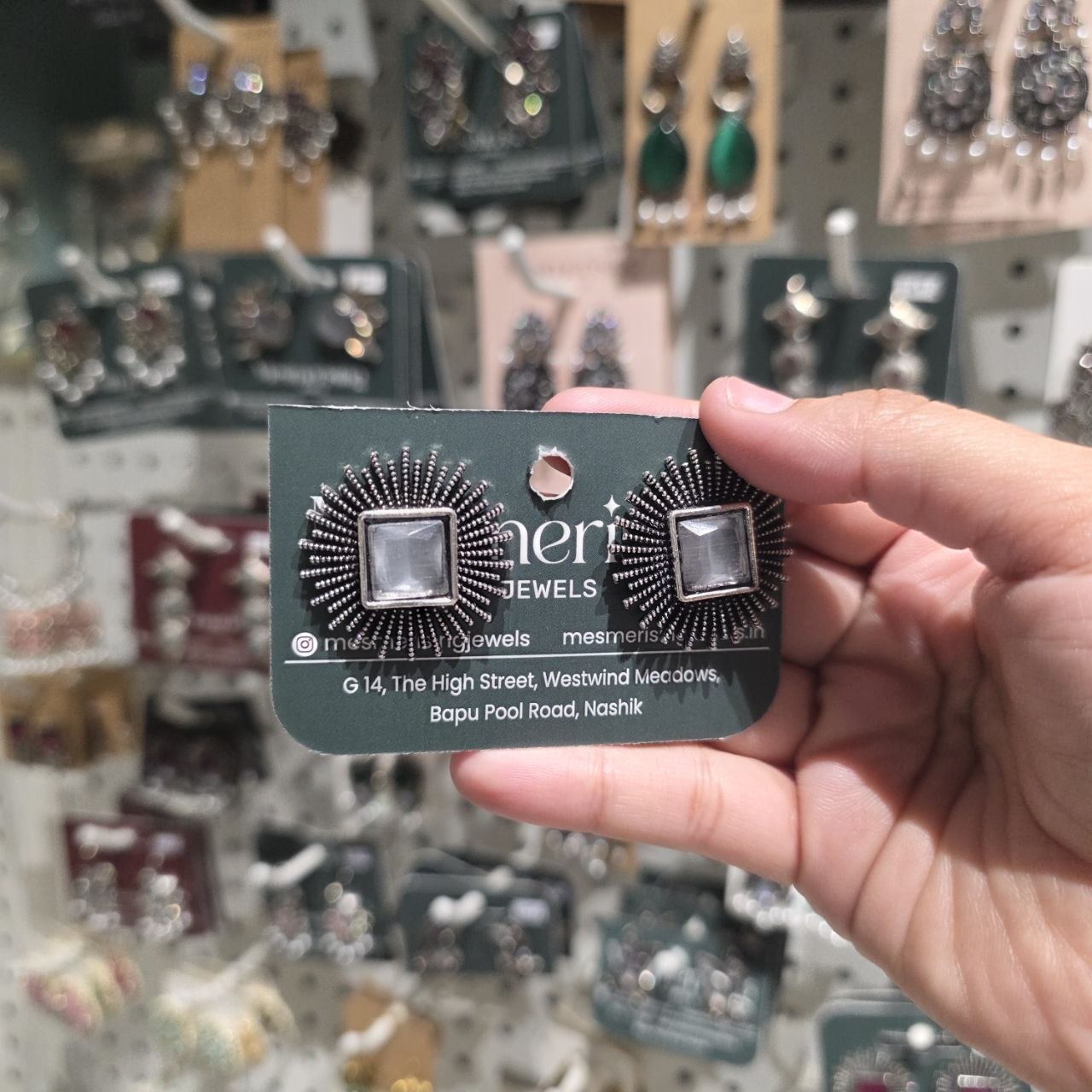Aarohi Studs