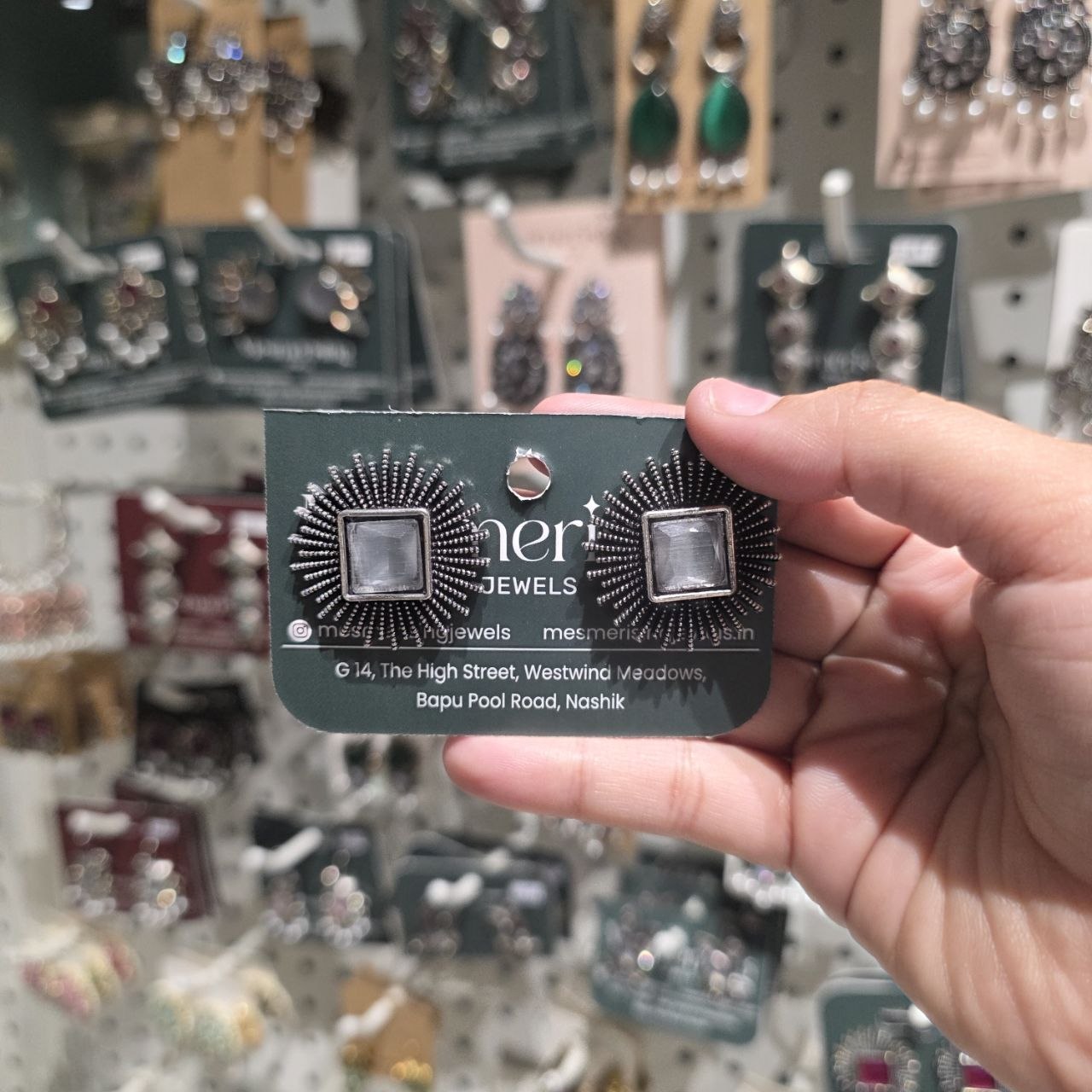 Aarohi Studs
