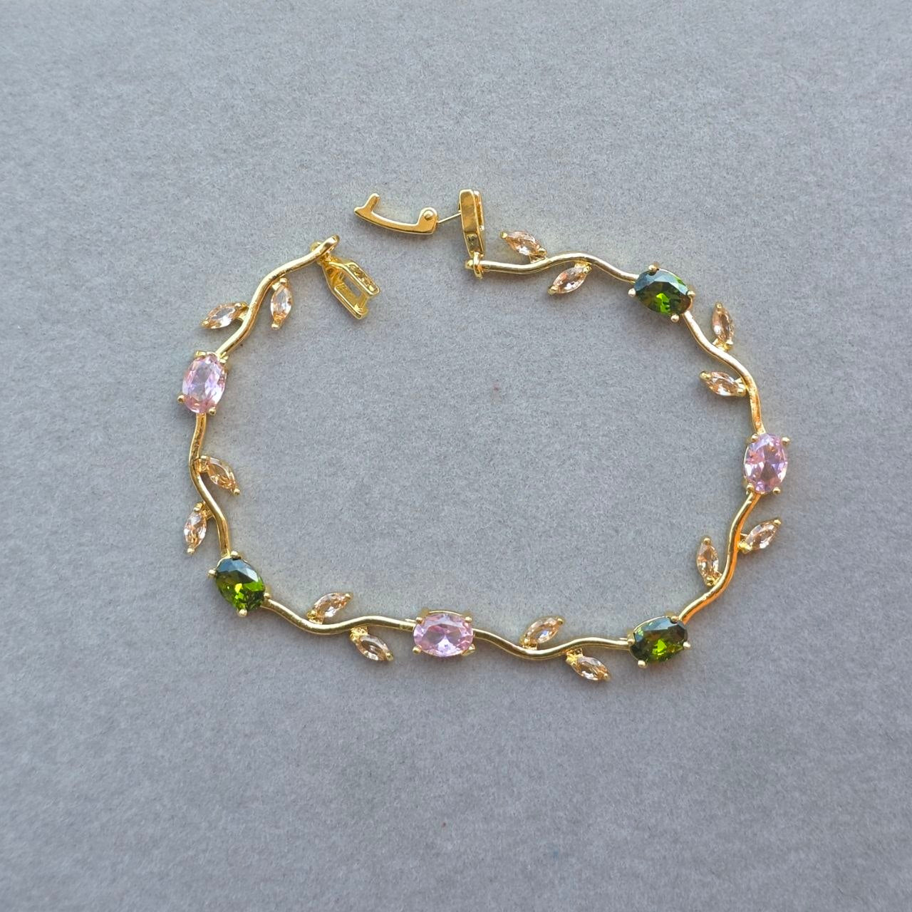 Tulip Bracelet
