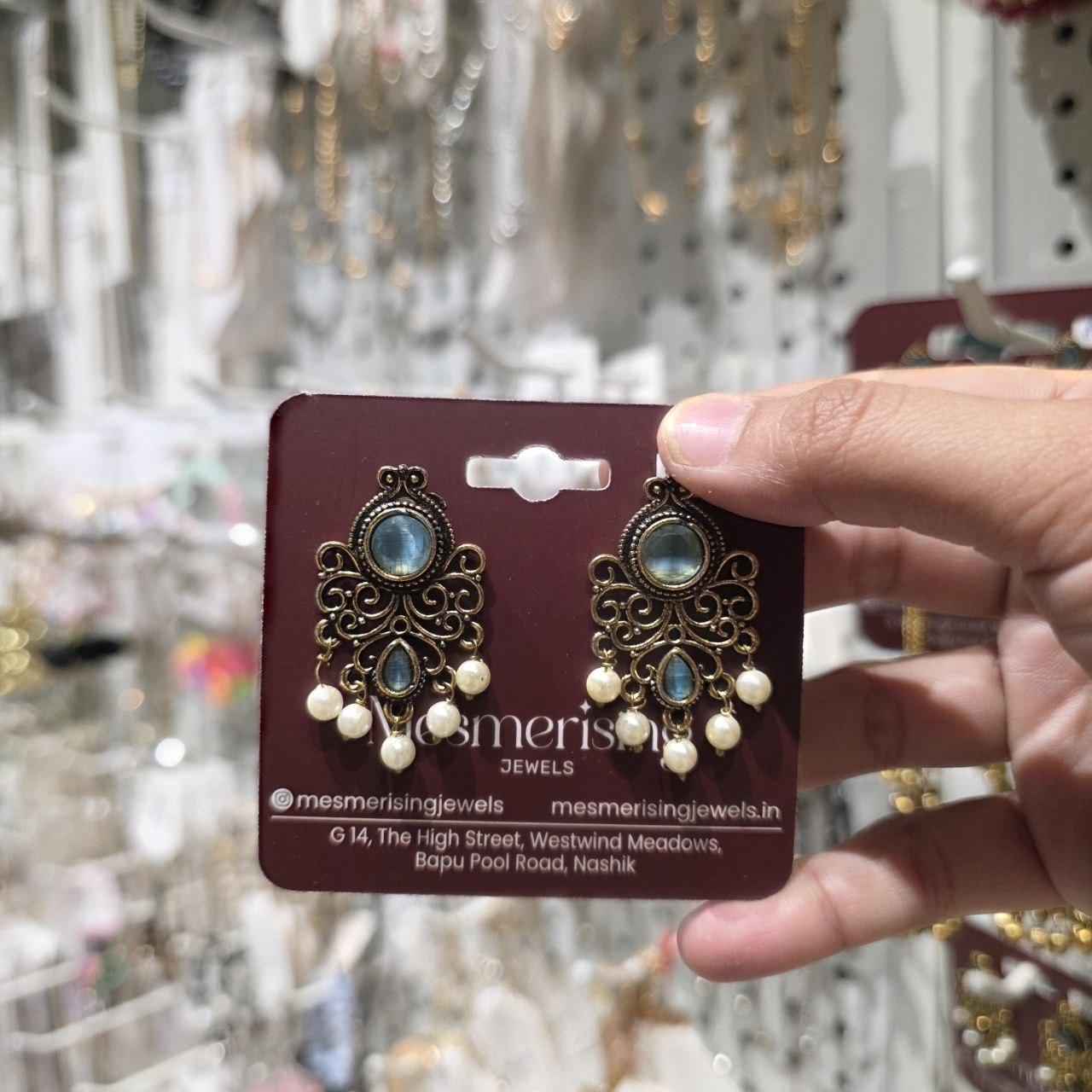 Noorika Earrings