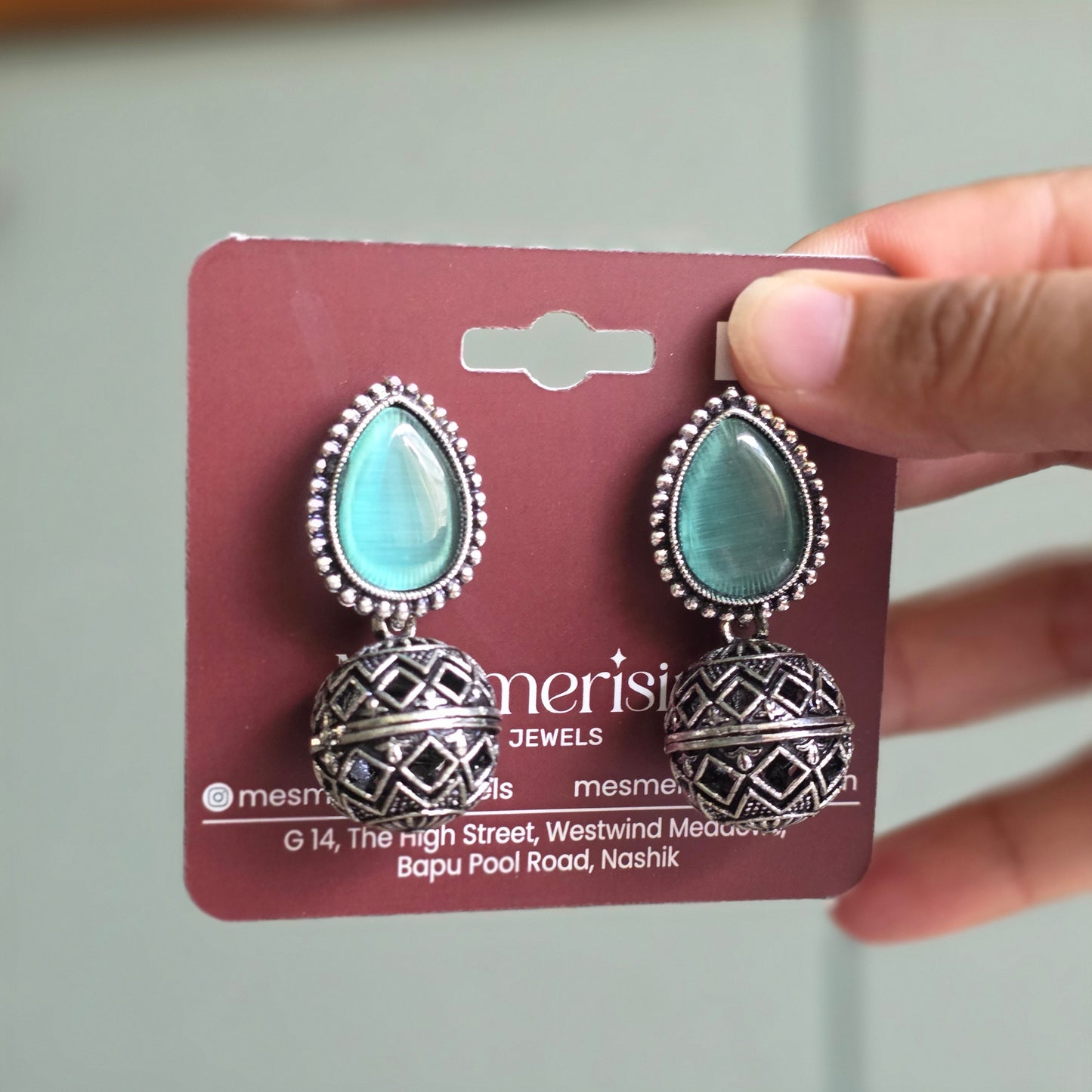 Eshna Earrings