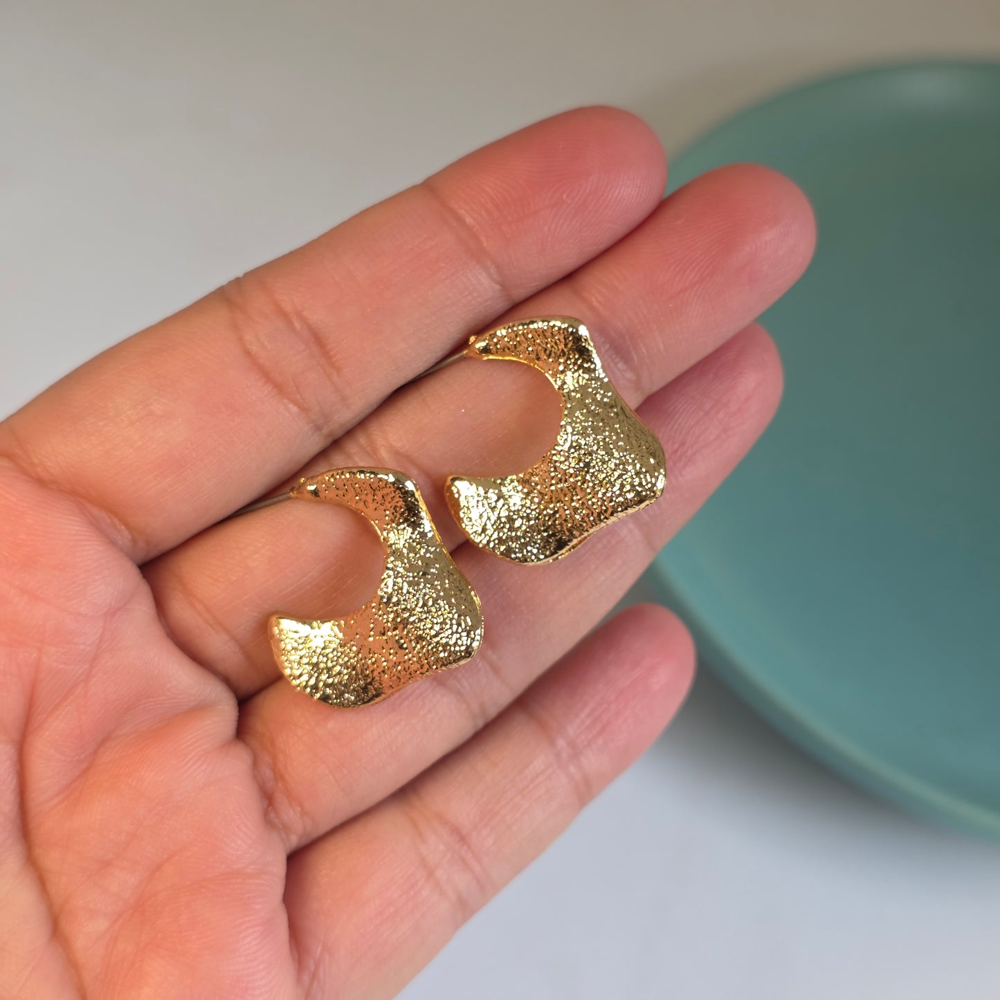 Edge Studs