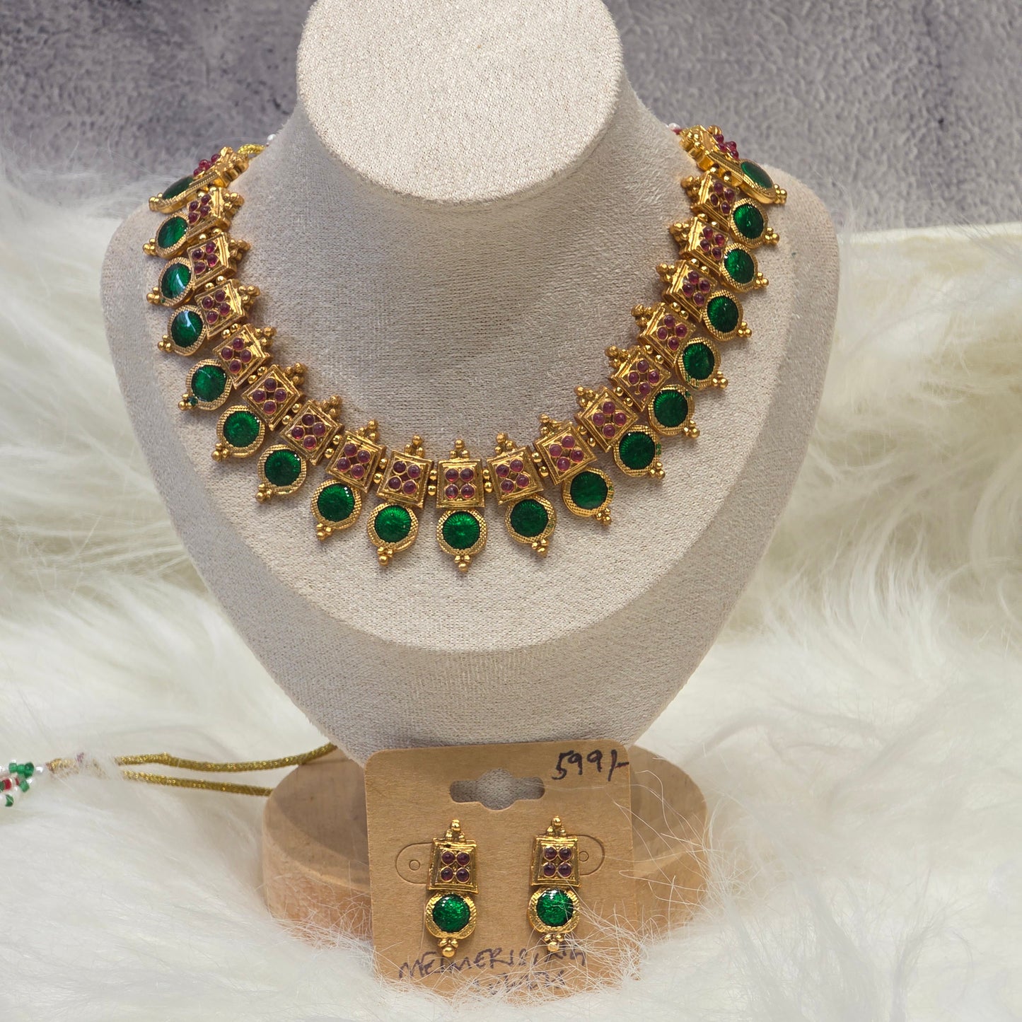 Veda Ethnic Set