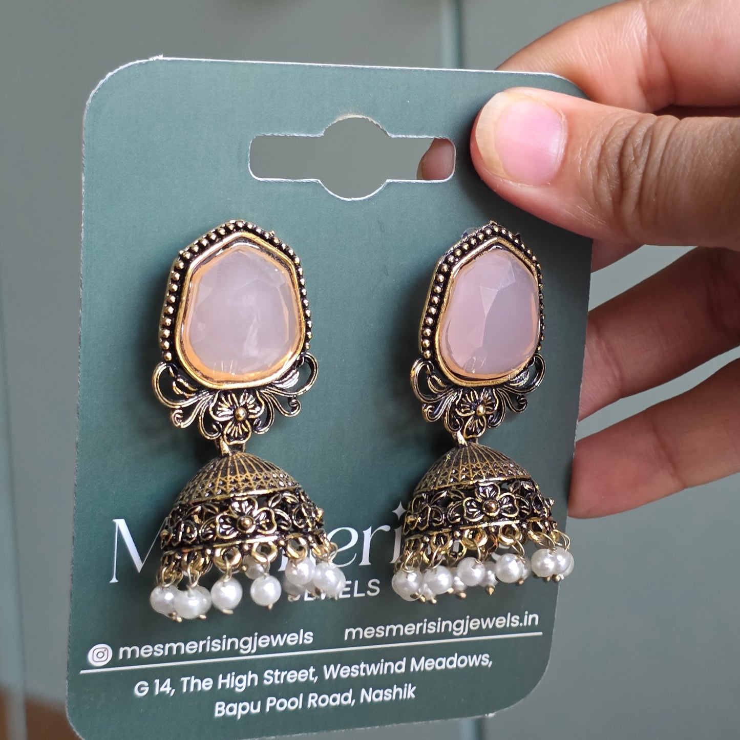 Ivaani Earrings
