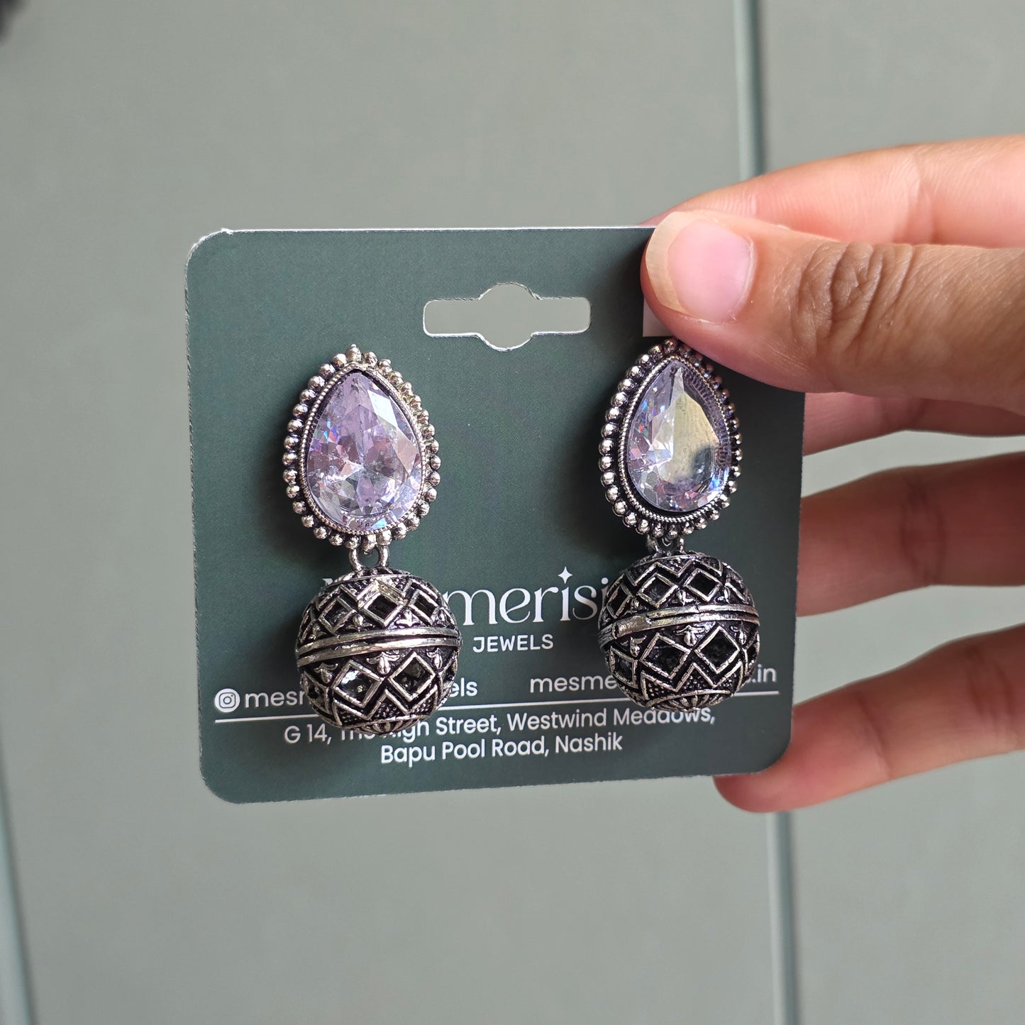 Eshna Earrings