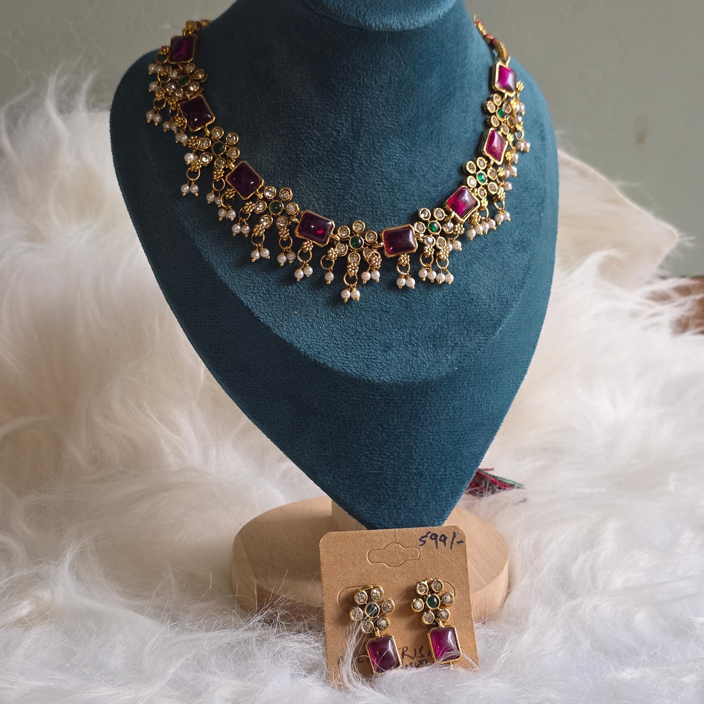 Mohini Ethnic Set