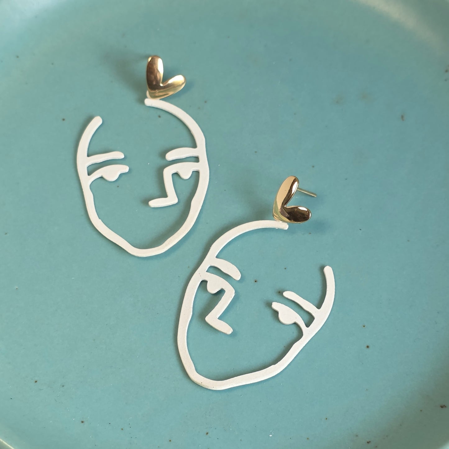 Aira Earrings