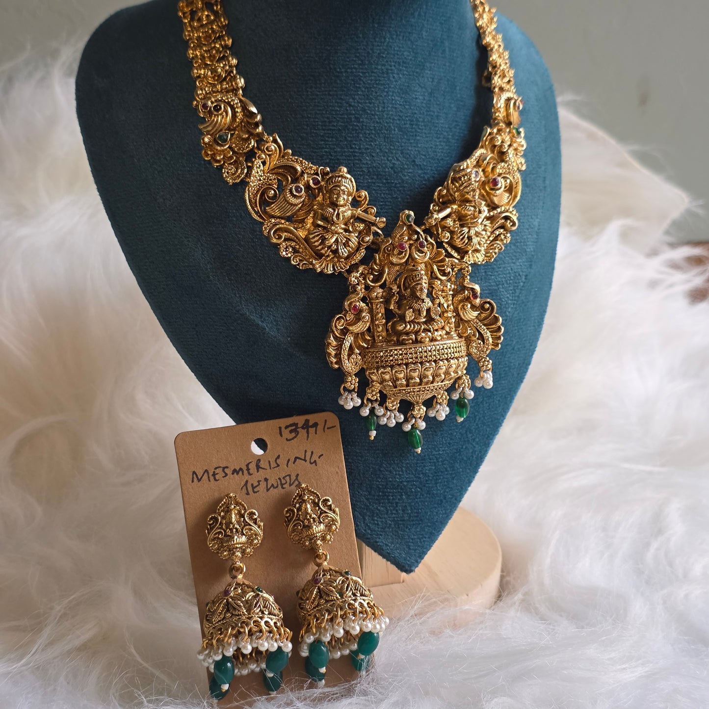Katha Ethnic Set