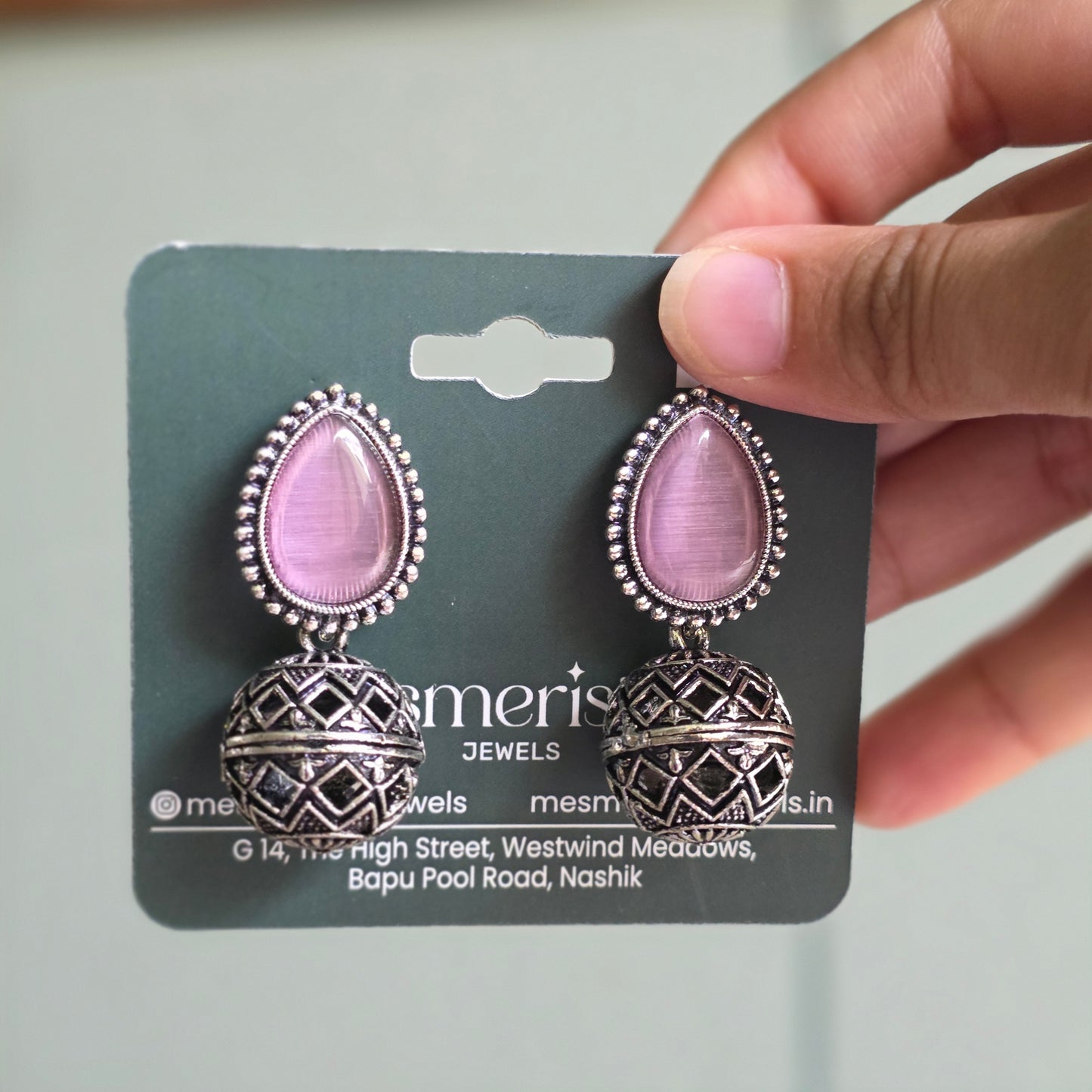 Eshna Earrings