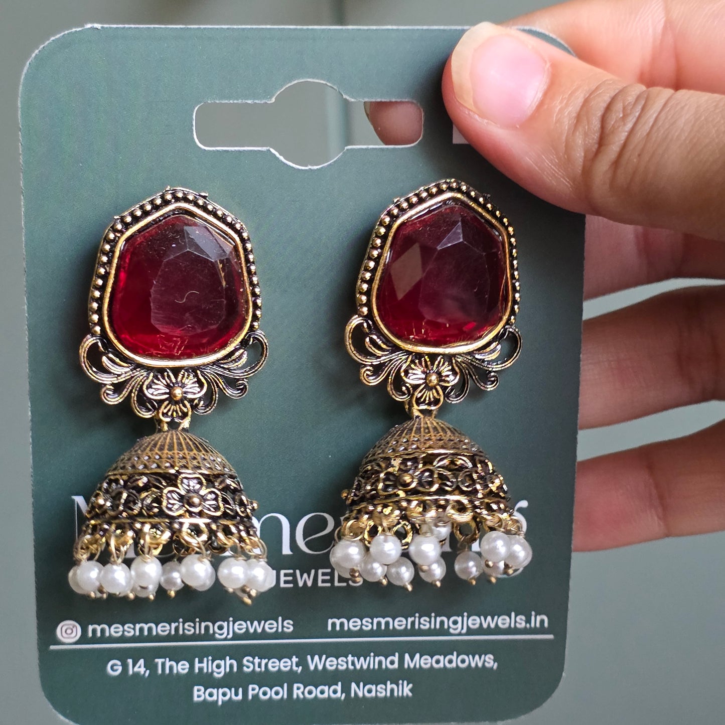 Ivaani Earrings