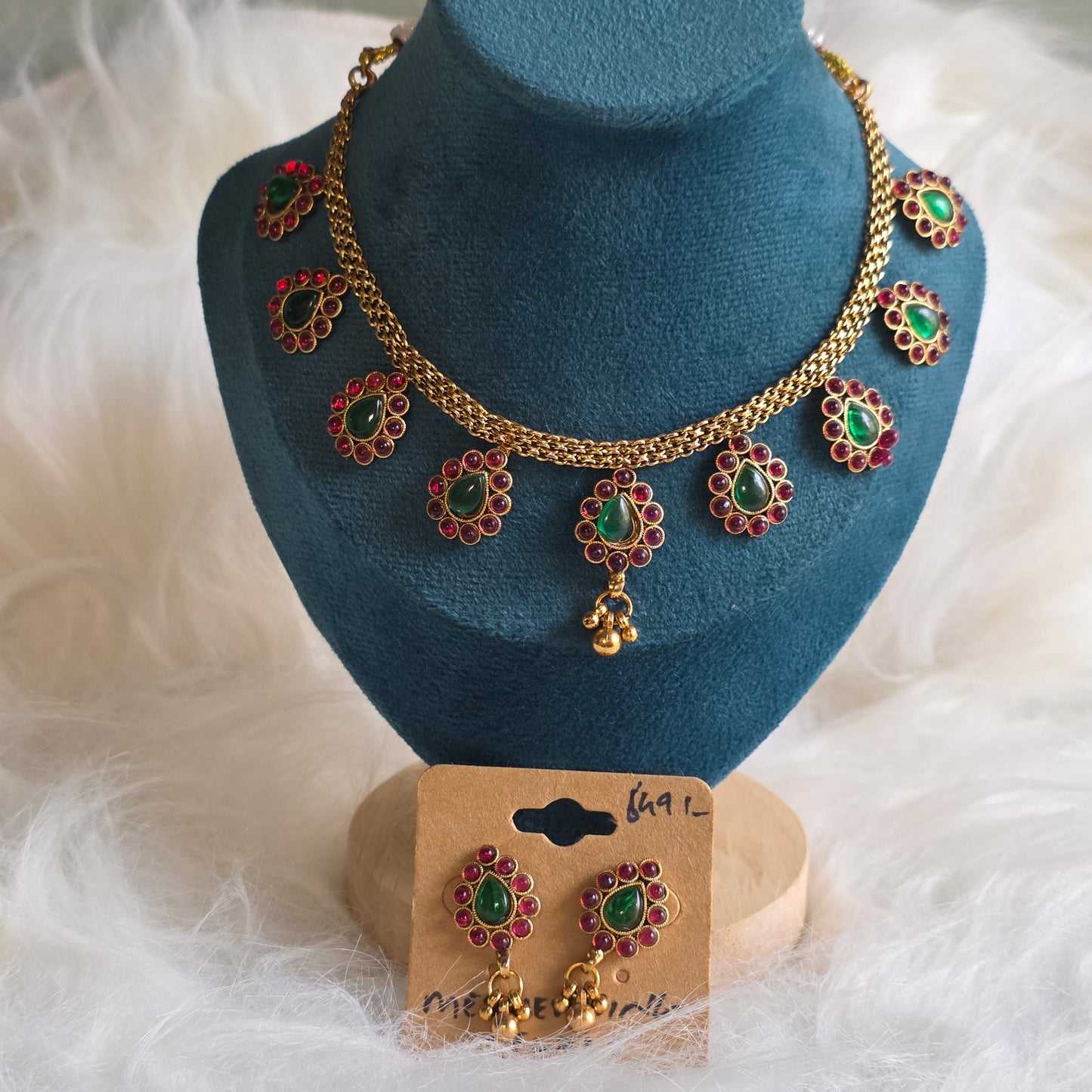 Ziva Ethnic Set