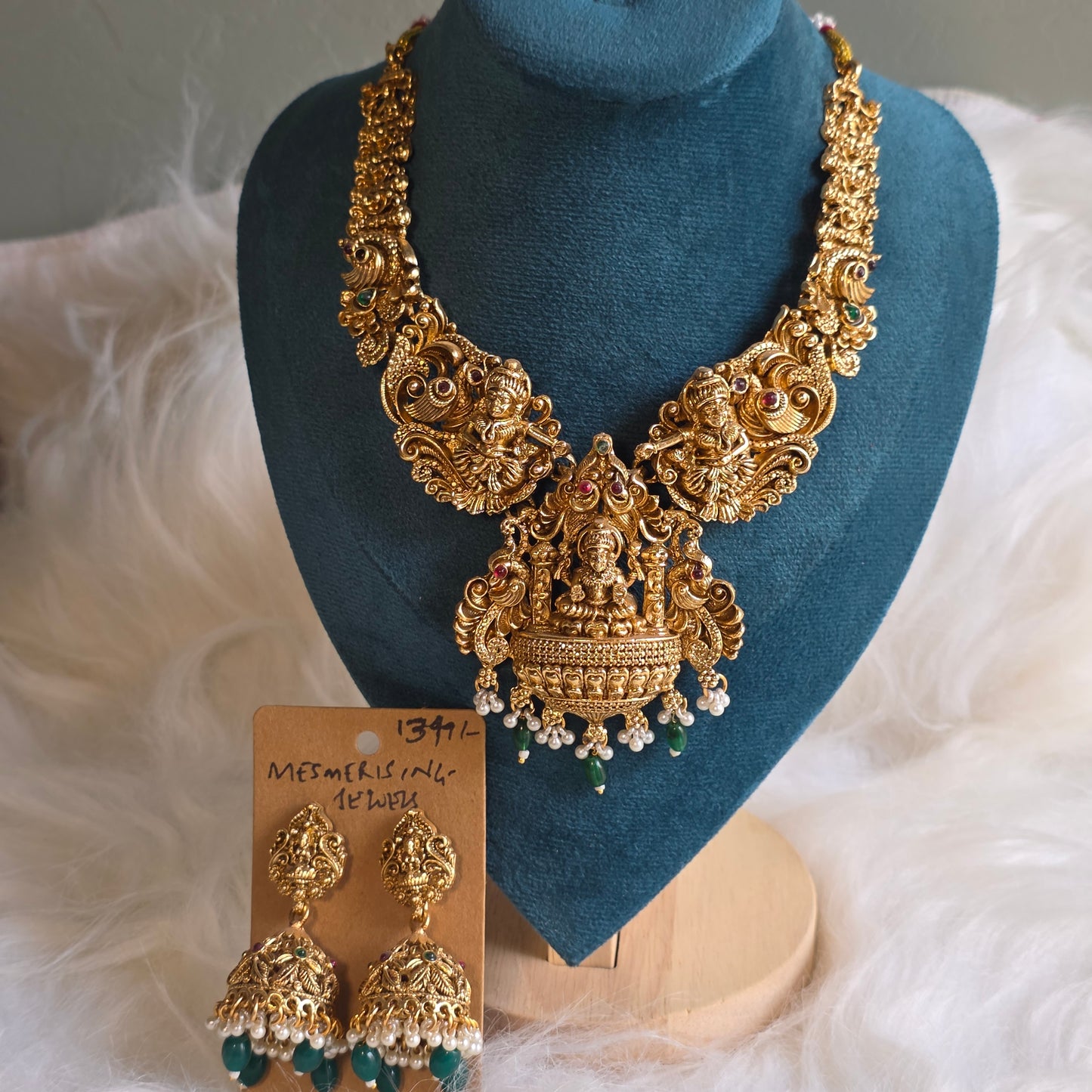 Katha Ethnic Set