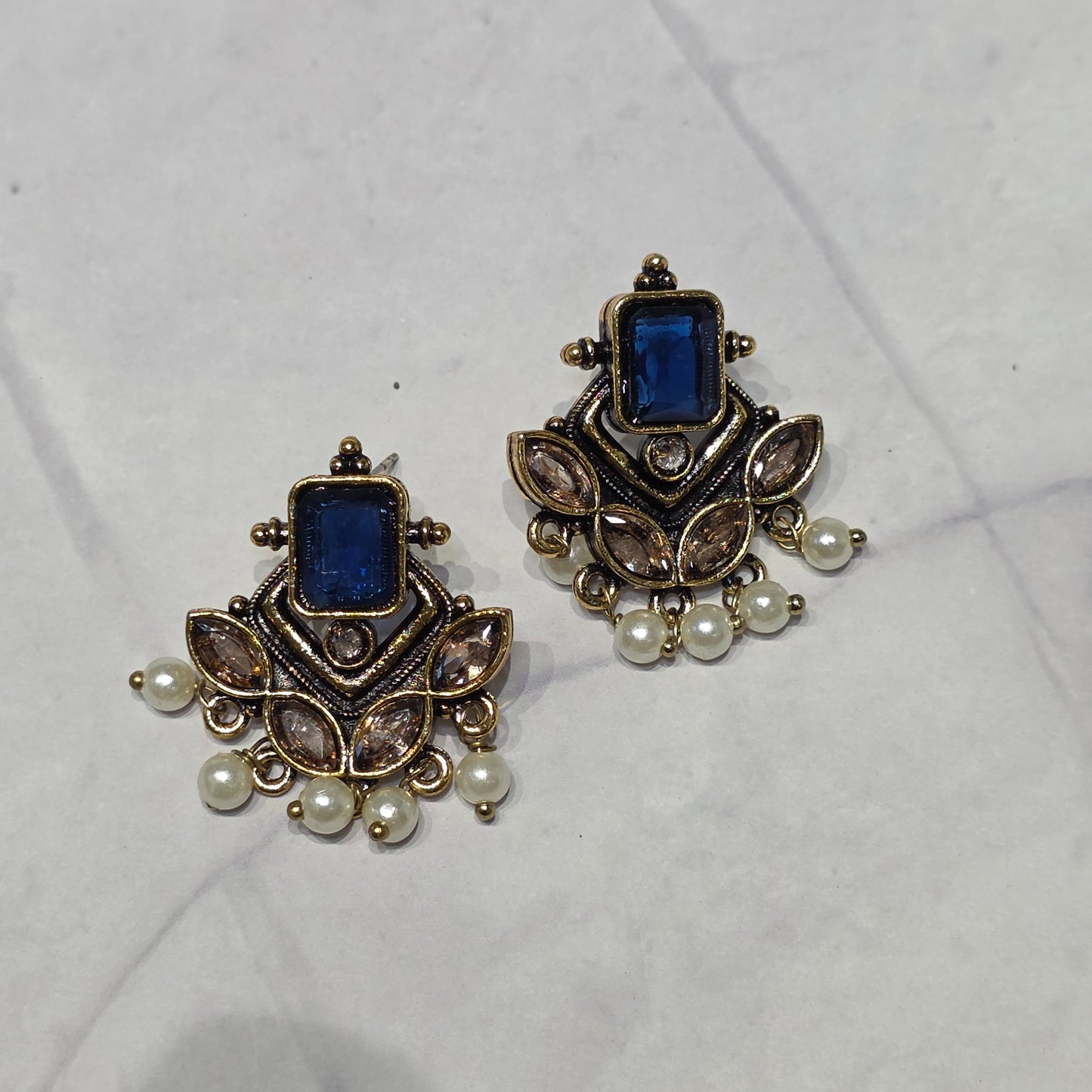 Kaiva Earrings
