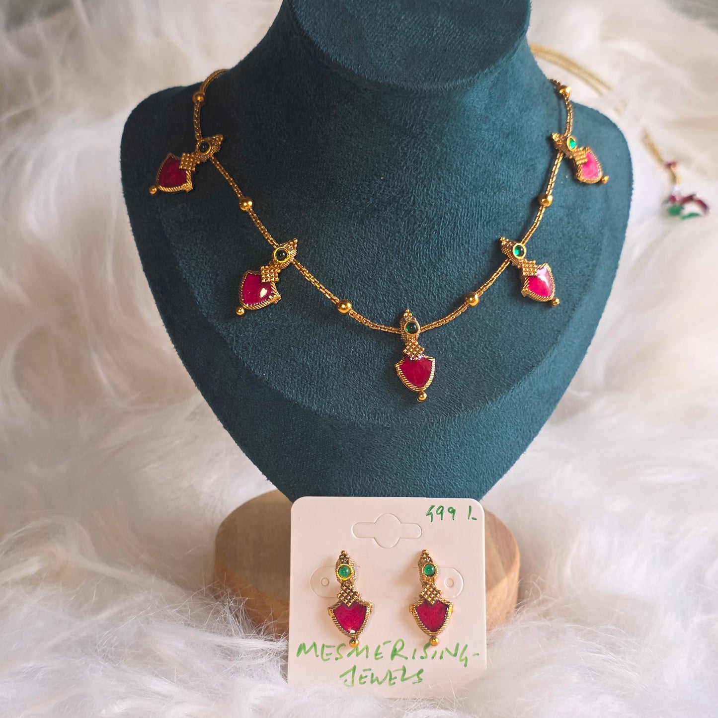 Adah Ethnic Set
