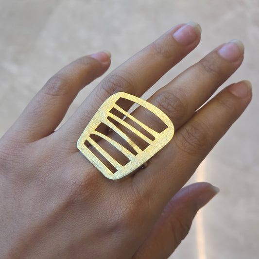 Zaariya Ring