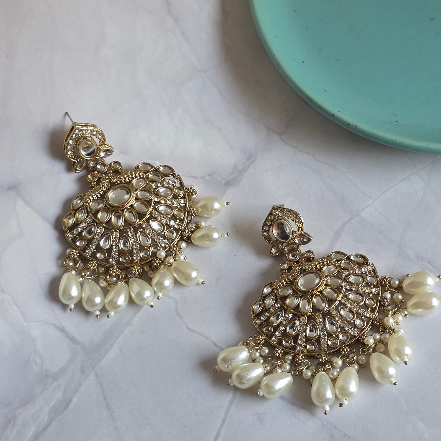 Riwayaat Earrings