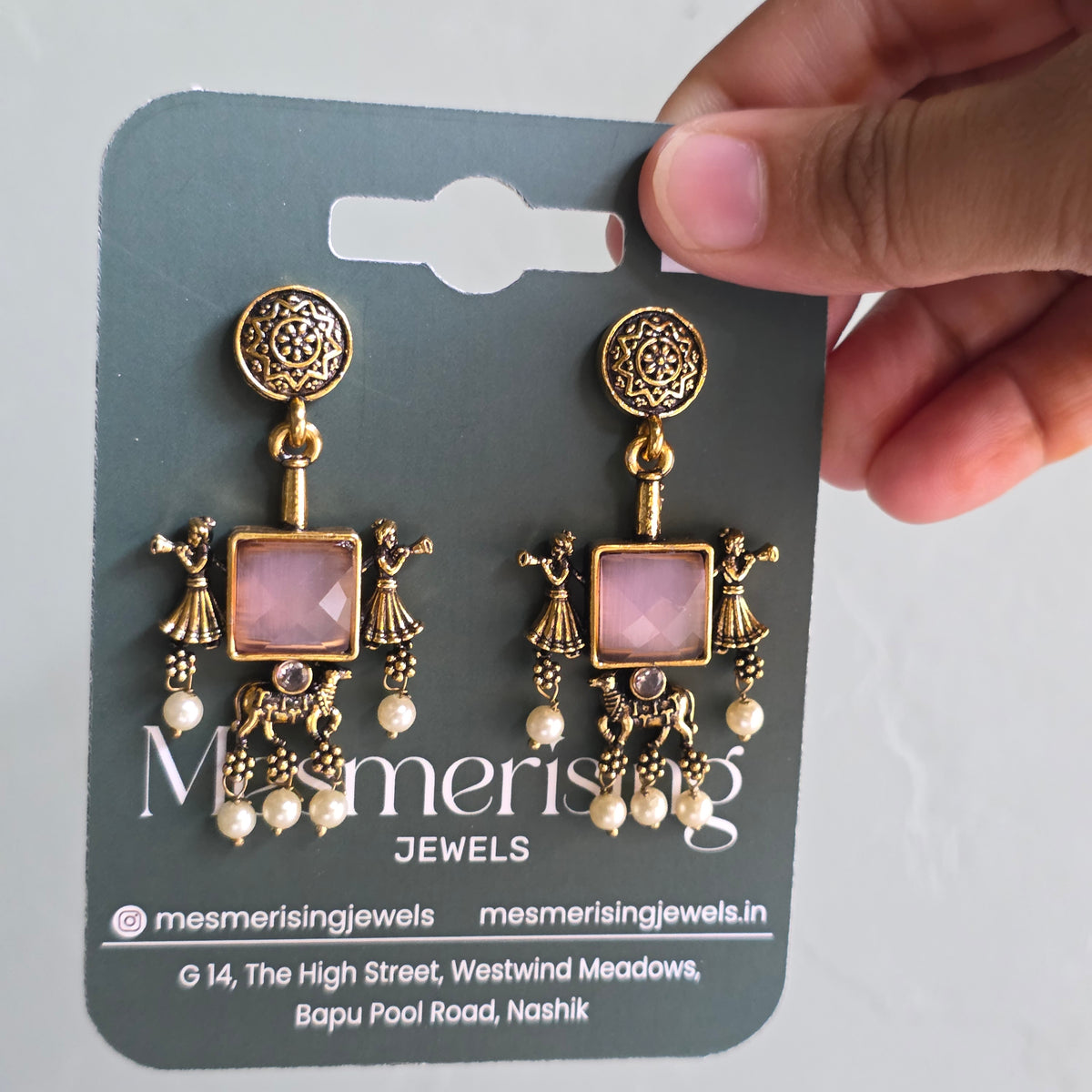 Tanishi Earrings